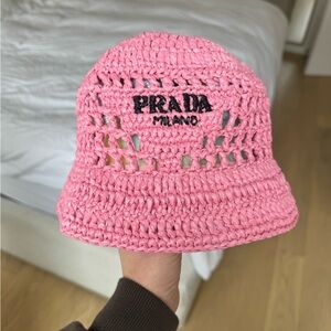 ‼️SOLD‼️Prada raffia bucket hat in pink
